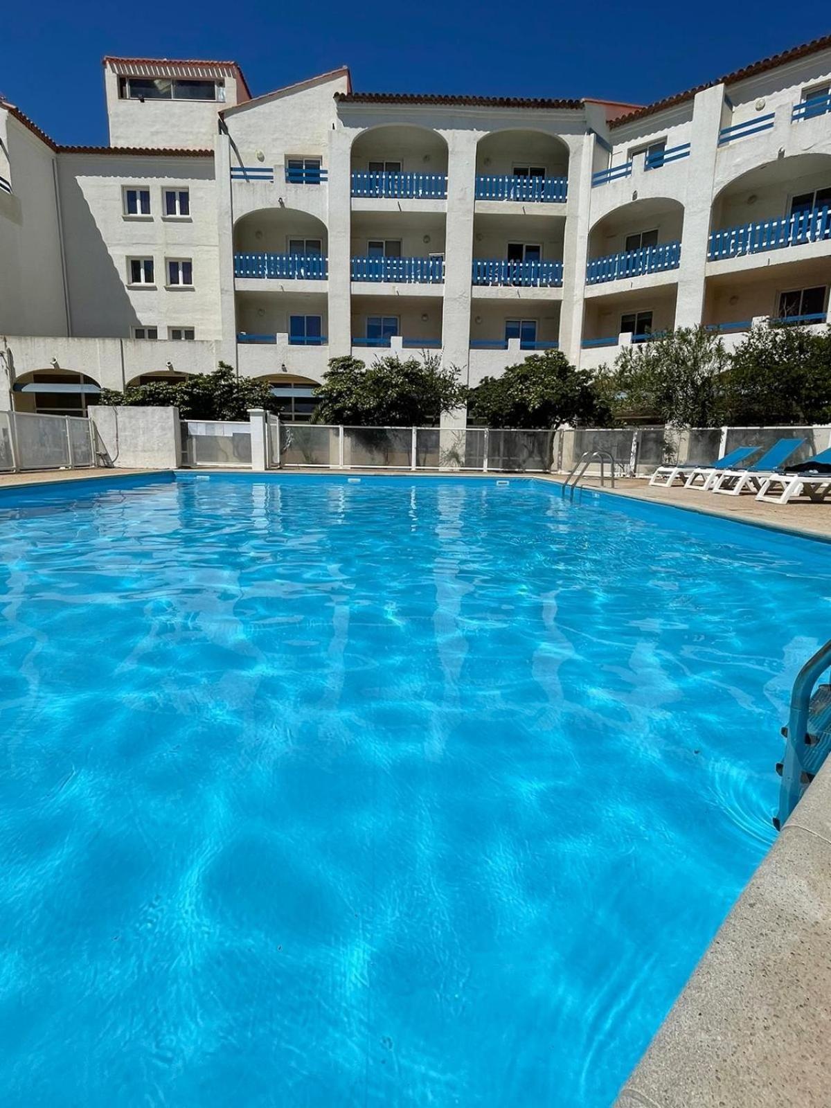 Апартаменты Le Bleu Soleil De Barcares Ле Баркарес Экстерьер фото